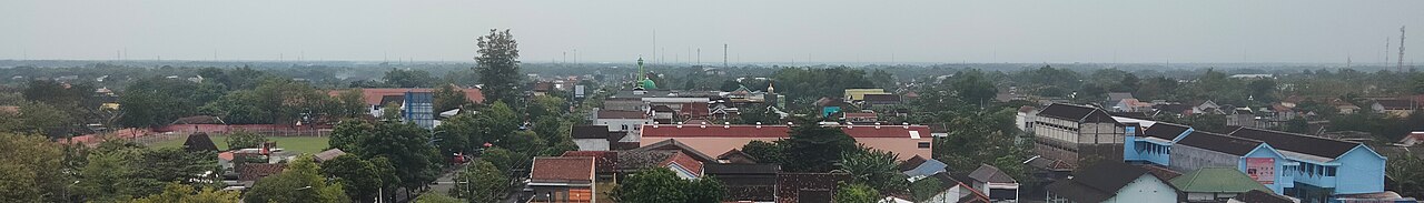 The capital of Ngawi regency and also the location of the historic fort