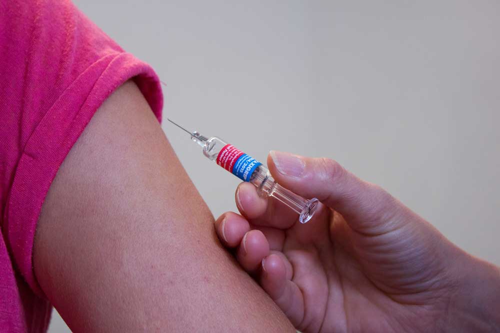 indonesia-vaccination-typhoid-hepatitis-rabies-dengue