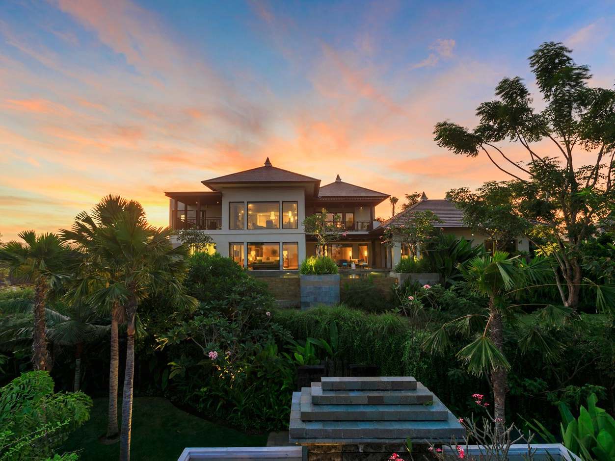 villa at the ritz 1253