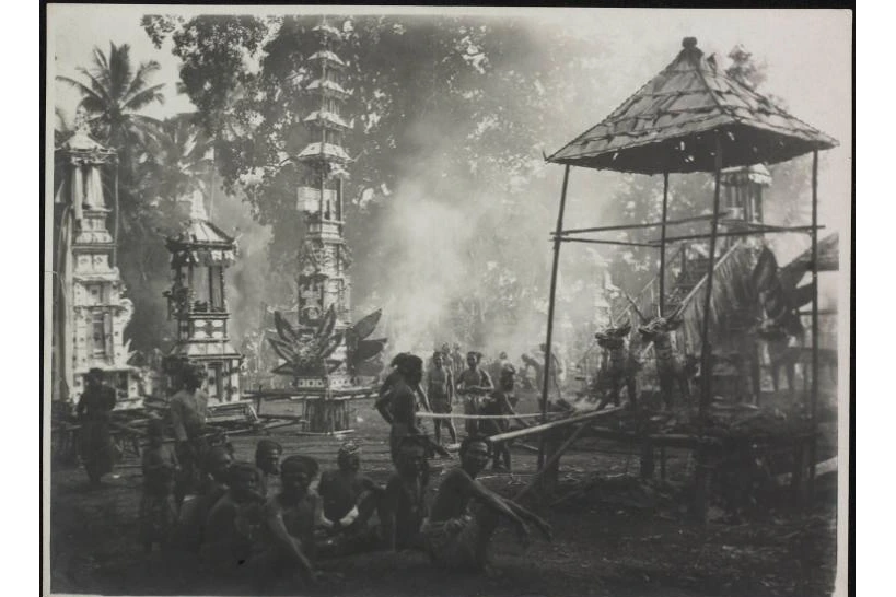 cremation 1912 Bali